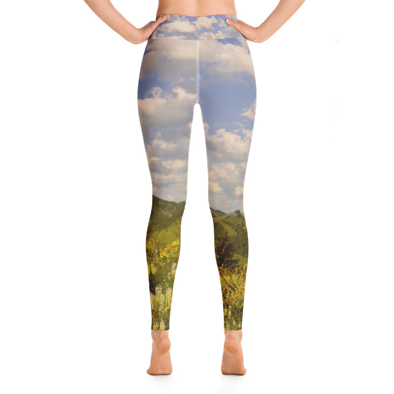 Baldy View Through The Lupines Yoga Leggings